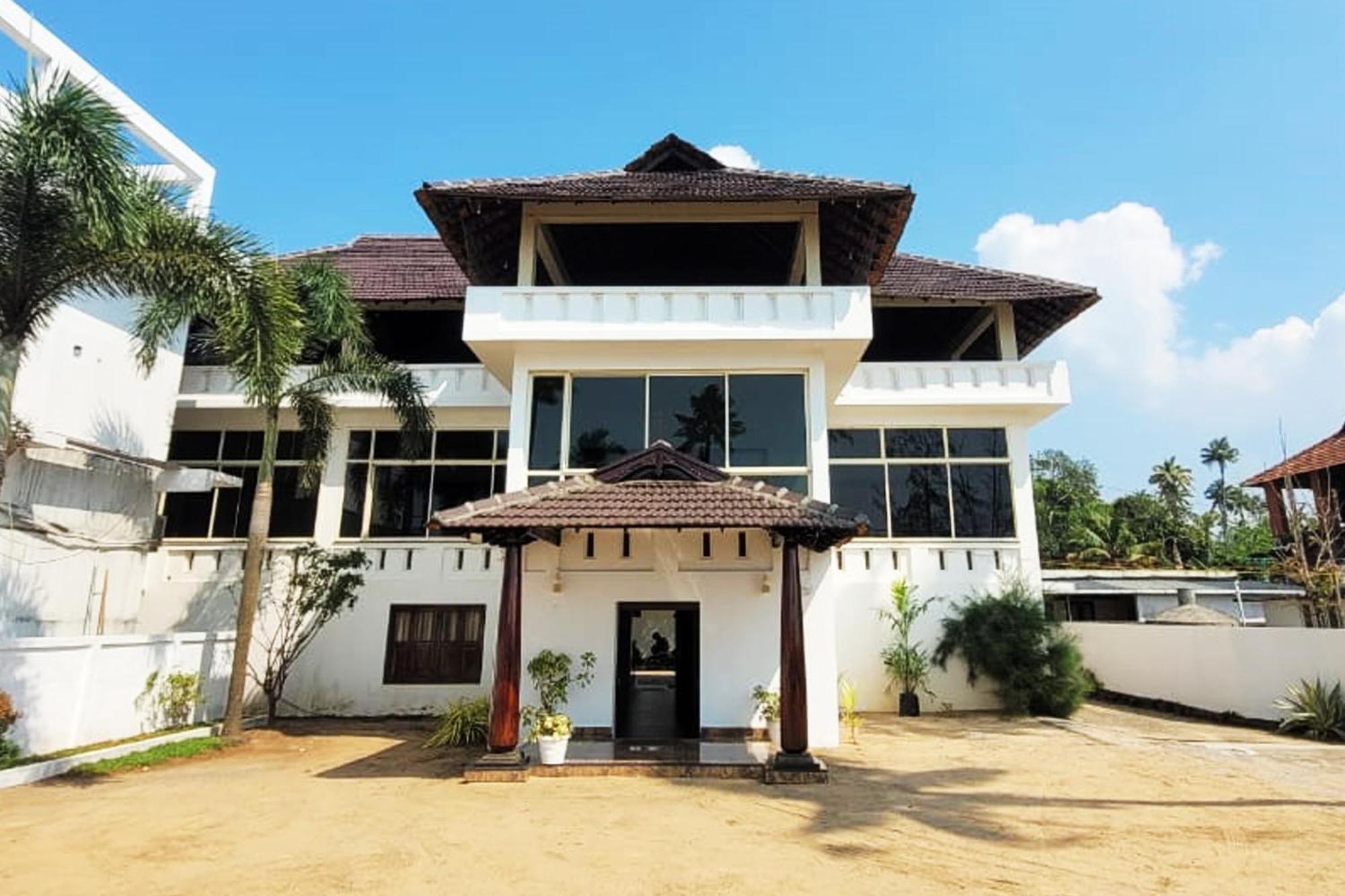 Cherai Beach Palace Dış mekan fotoğraf